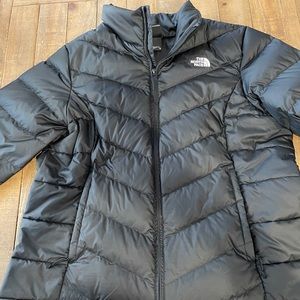 The North Face women’s puffer jacket size XXL